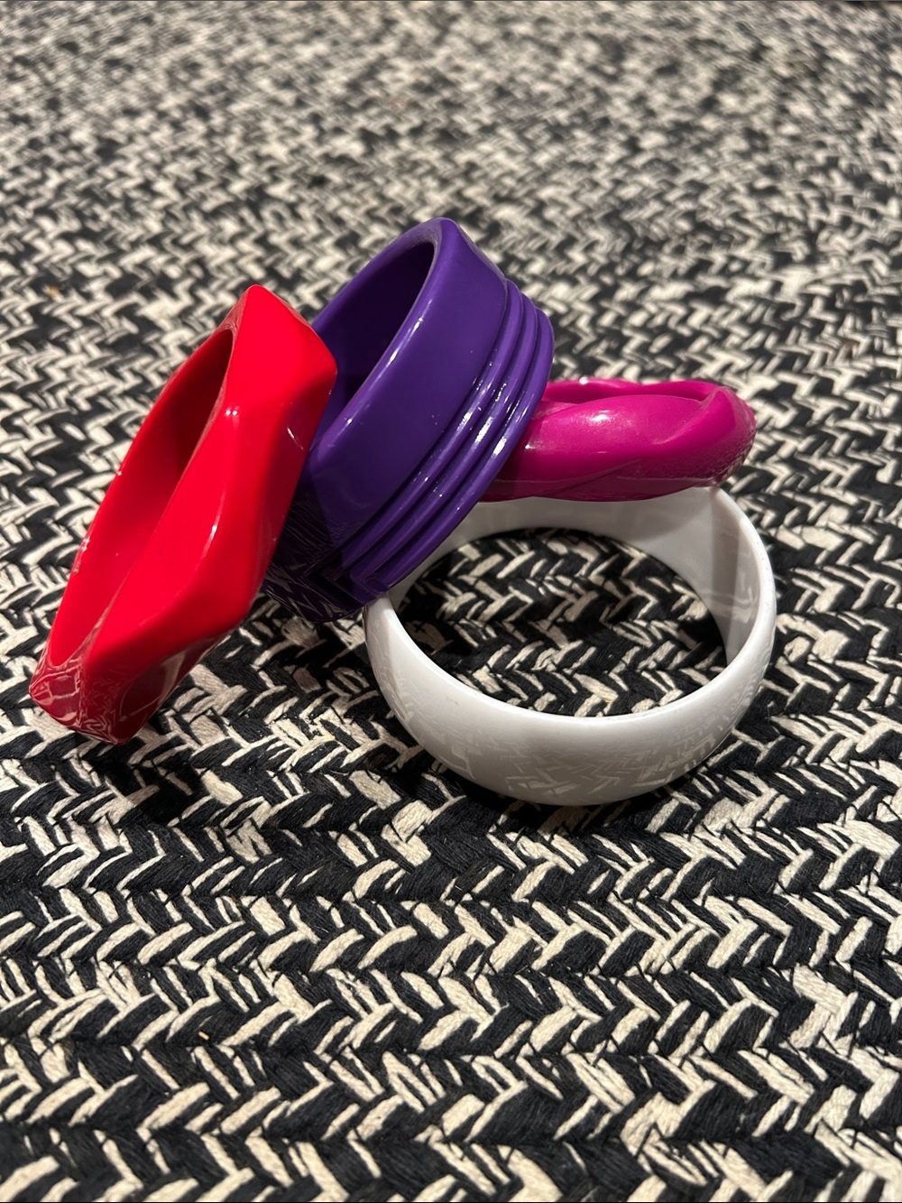 Set of 4 vintage plastic bangle bracelets 80s older western Germany wide unique!